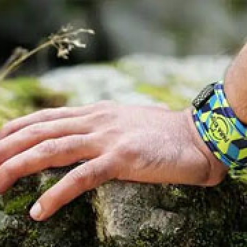 أساور معصم بتقنية RFID